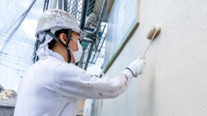 三井ホームの外壁塗装は専門業者へ依頼できる？施工の注意点を解説