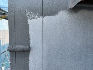 スウェーデンハウスの外壁塗装は高い？費用相場と適切な時期や業者選びを解説